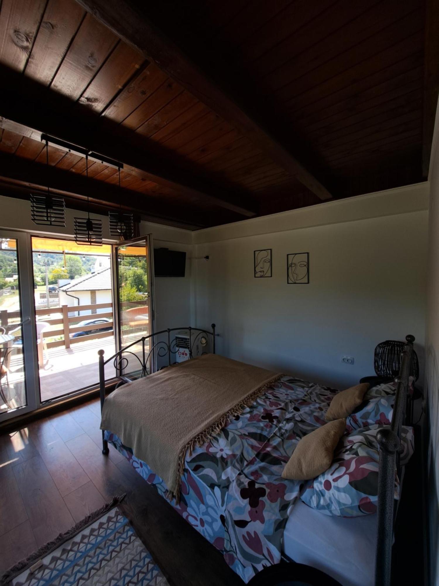 Apartman Cherry Gradac Valjevo Extérieur photo